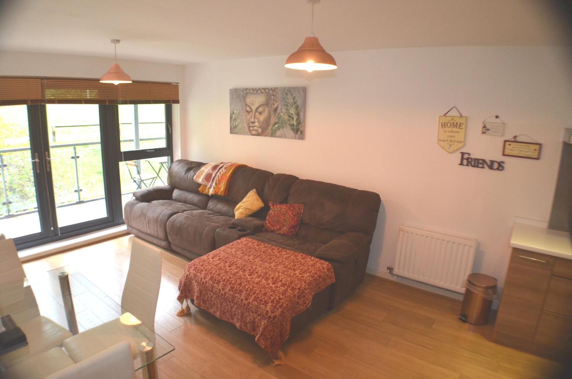 Brentwood Town Retreat - Large 2 Bedroom Apartment Exteriör bild